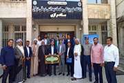 رئیس دفتر حوزه ریاست دانشگاه علوم پزشکی دزفول اظهار داشت: تجلی همدلی و عزم خدمت برای مردم،در دیدار جمعی از معتمدین،اعضای شورا و دهیاری شهرک شهید بهشتی و بخشدار چغامیش با رئیس دانشگاه