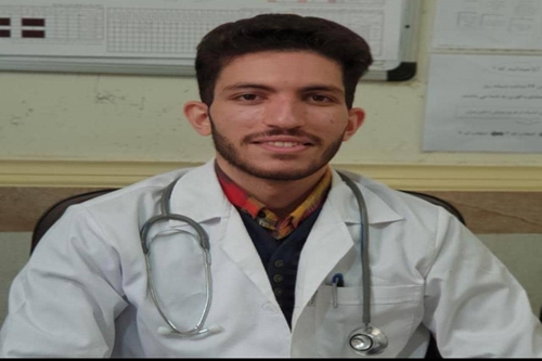 مشاور امور جوانان و دانشجویان در سمت خود ابقا شد